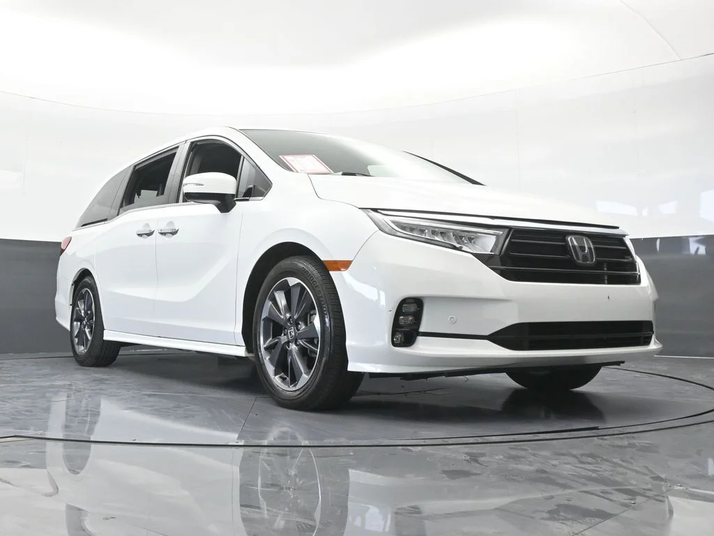 Used 2022 White Honda Elite image 67