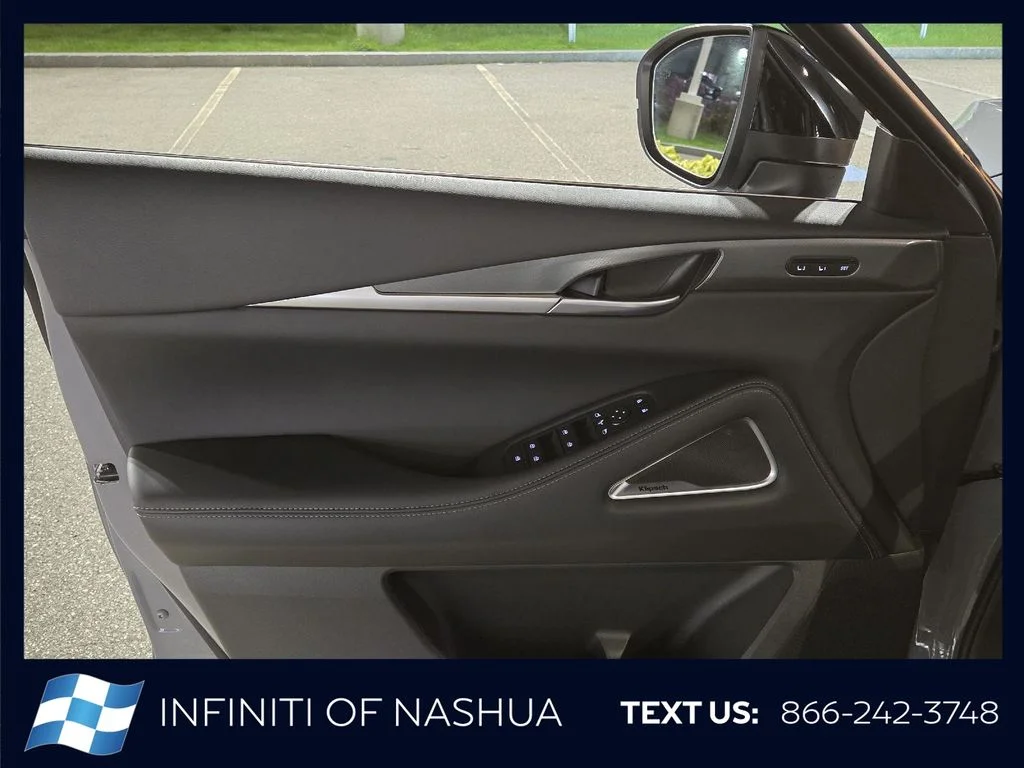 New 2027 HARBOR GRAY INFINITI Luxe AWD image 8