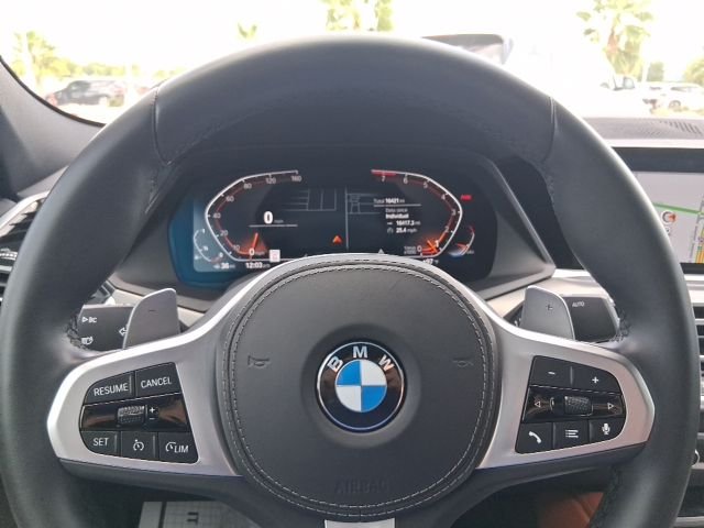 Used 2023 Black BMW xDrive40i image 8