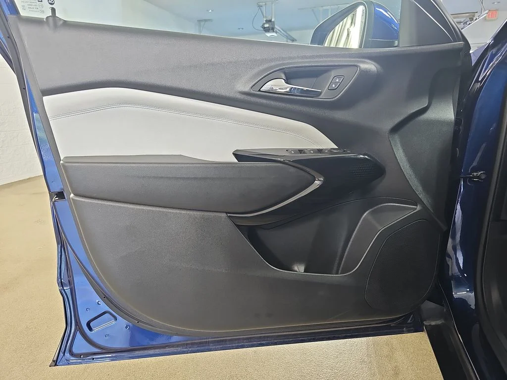 Certified Used 2024 Blue Chevrolet LT image 31