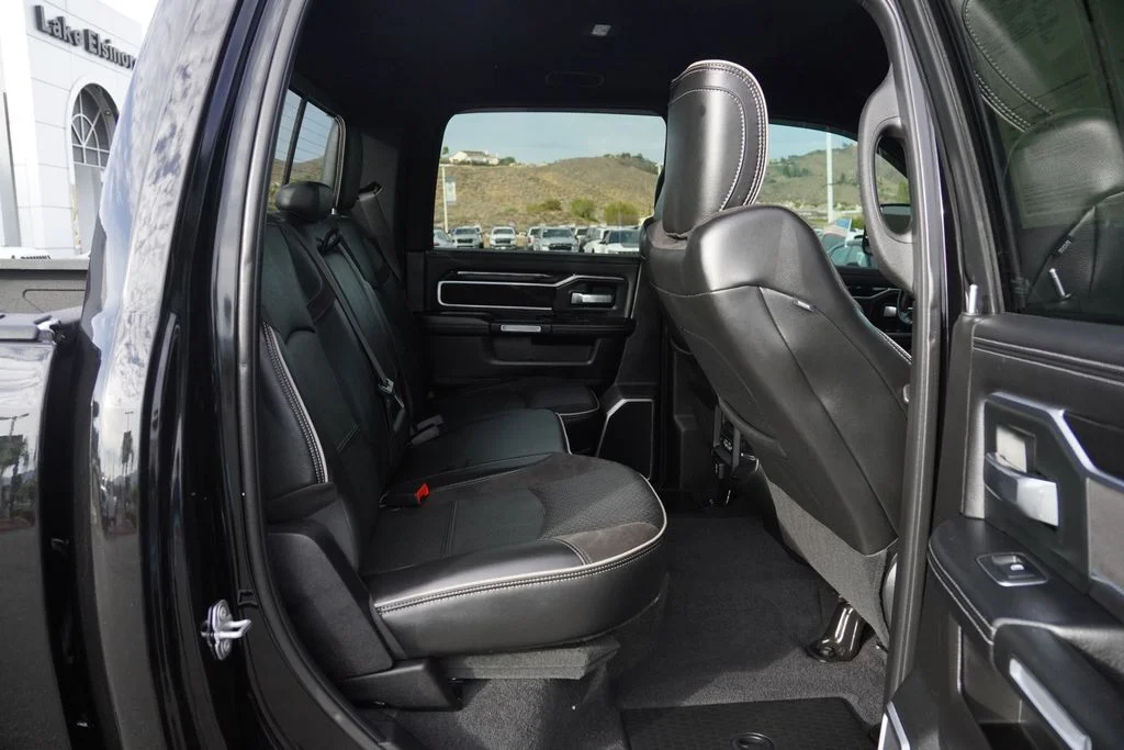 Used 2019 Black Ram Laramie image 35