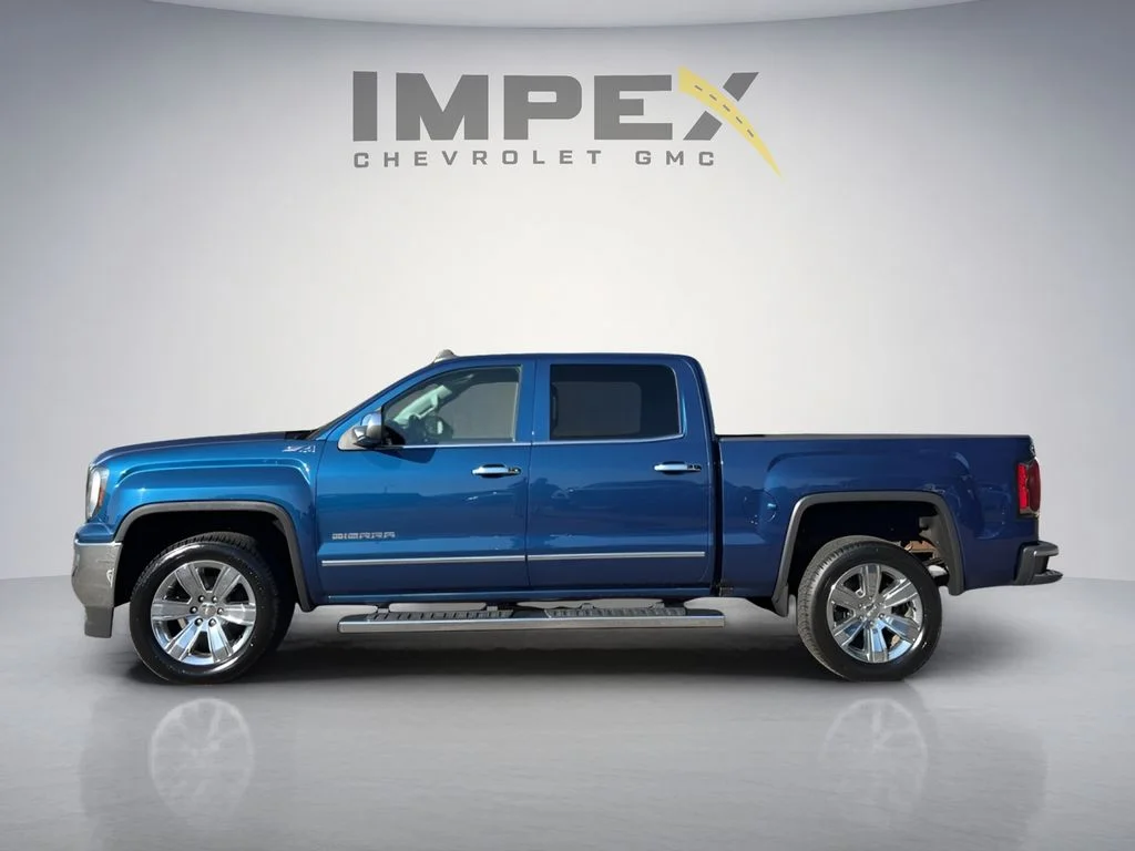 Used 2017 Blue GMC SLT image 2