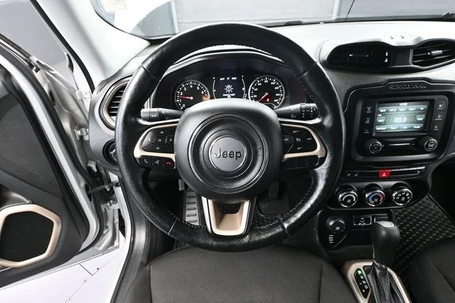 2017 Jeep Renegade Latitude - Photo 24