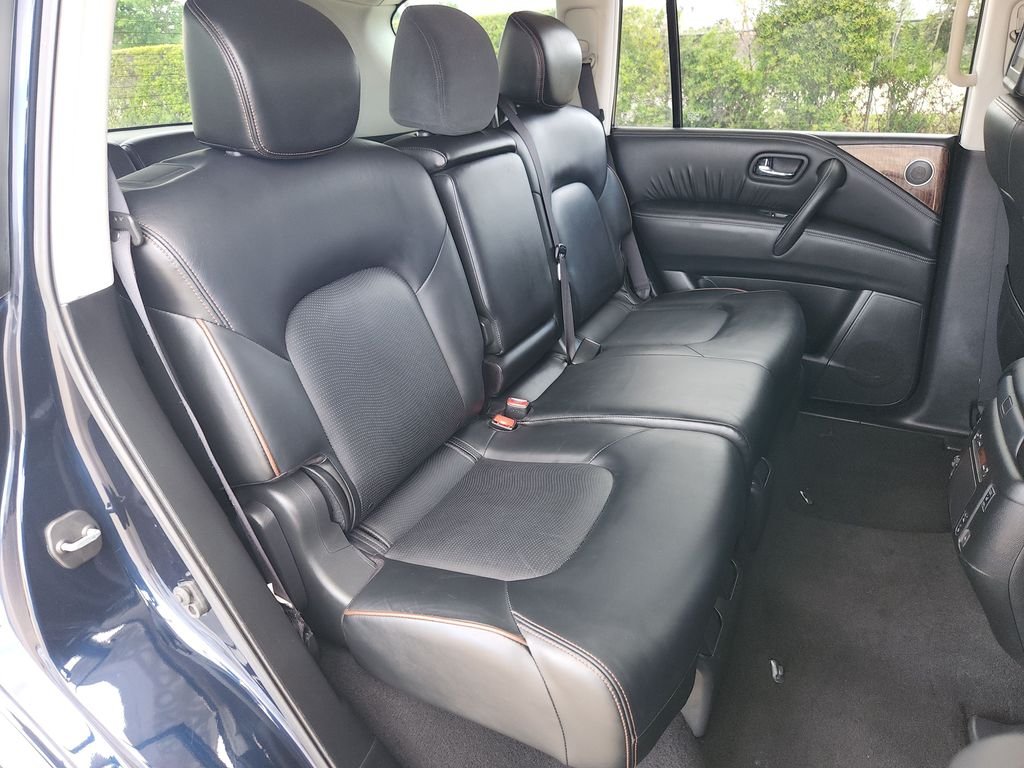Used 2018 Blue Nissan Platinum image 15