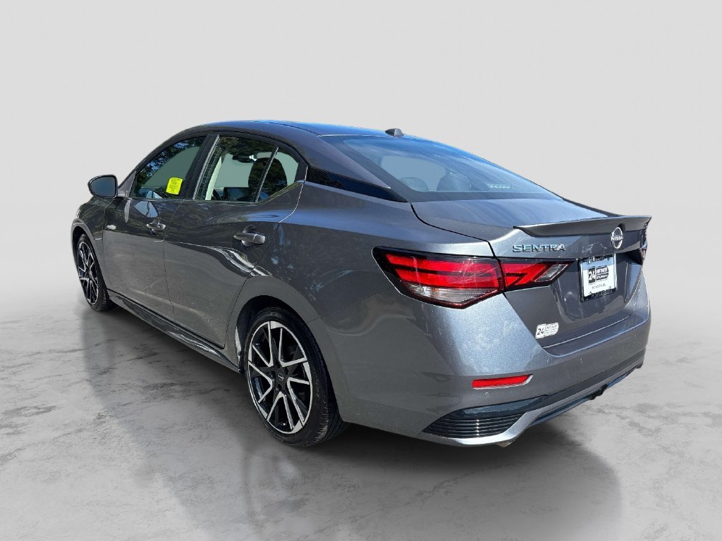 Used 2024 Gray Nissan SR image 3