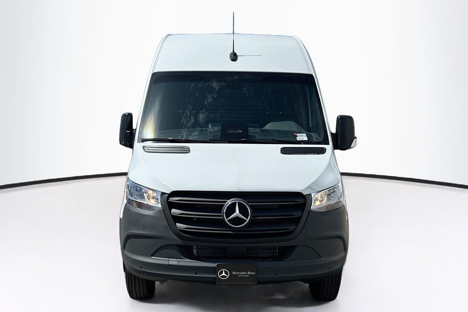 New 2026 Arctic White Mercedes-Benz  image 2