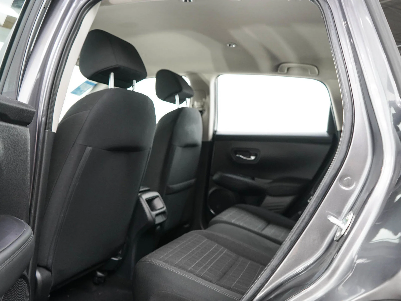 Used 2024  Honda 5D WAGON LX AWD image 17