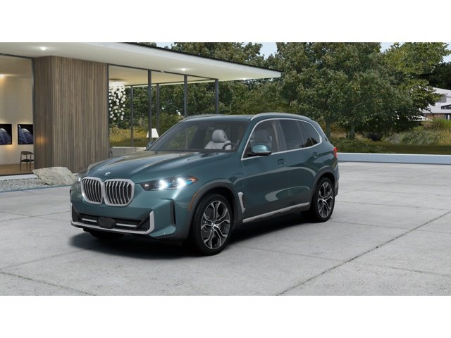 2026 BMW X5 xDrive50e's photo