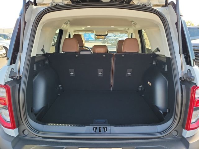New 2026 Space White Metallic Ford Outer Banks® image 19