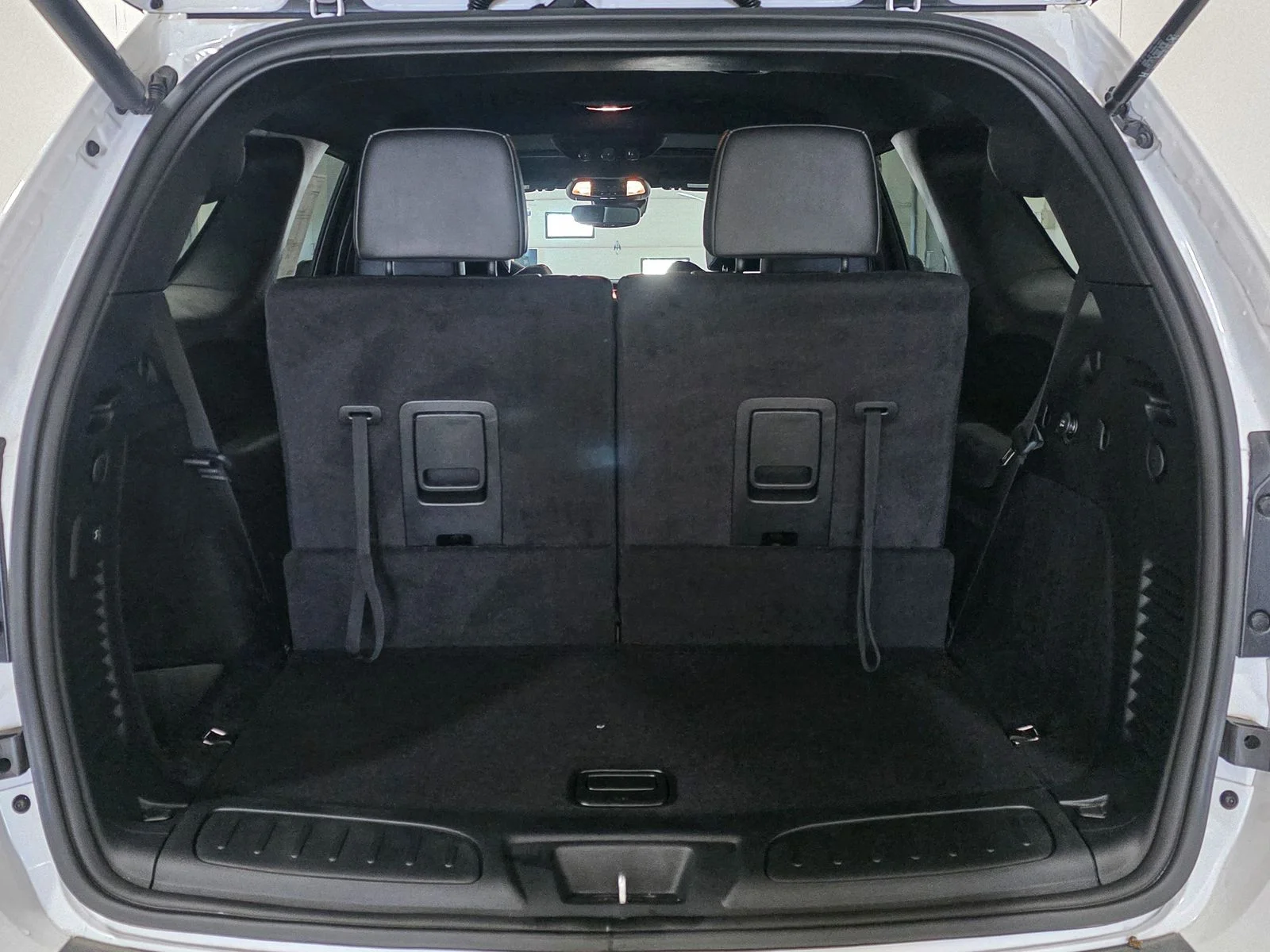 2025 Dodge Durango R/T - Photo 17
