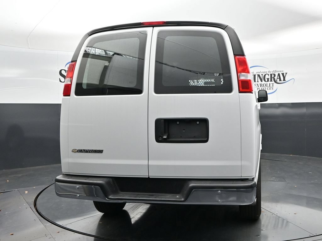 2025 Chevrolet Express Cargo Work Van - Photo 6