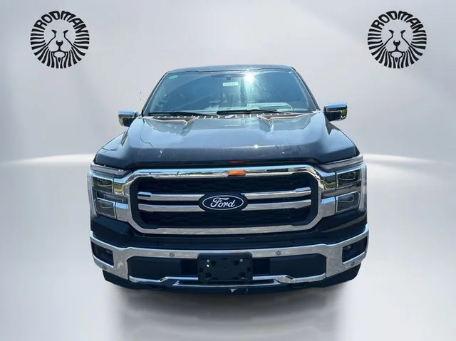 New 2025 Ford F-150 Lariat® 4D SuperCrew in Foxboro #T14695