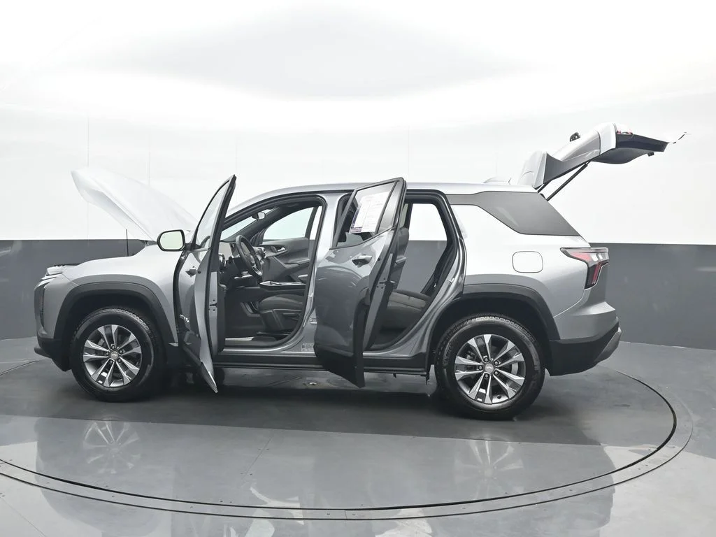 Used 2026 Gray Chevrolet LT image 37
