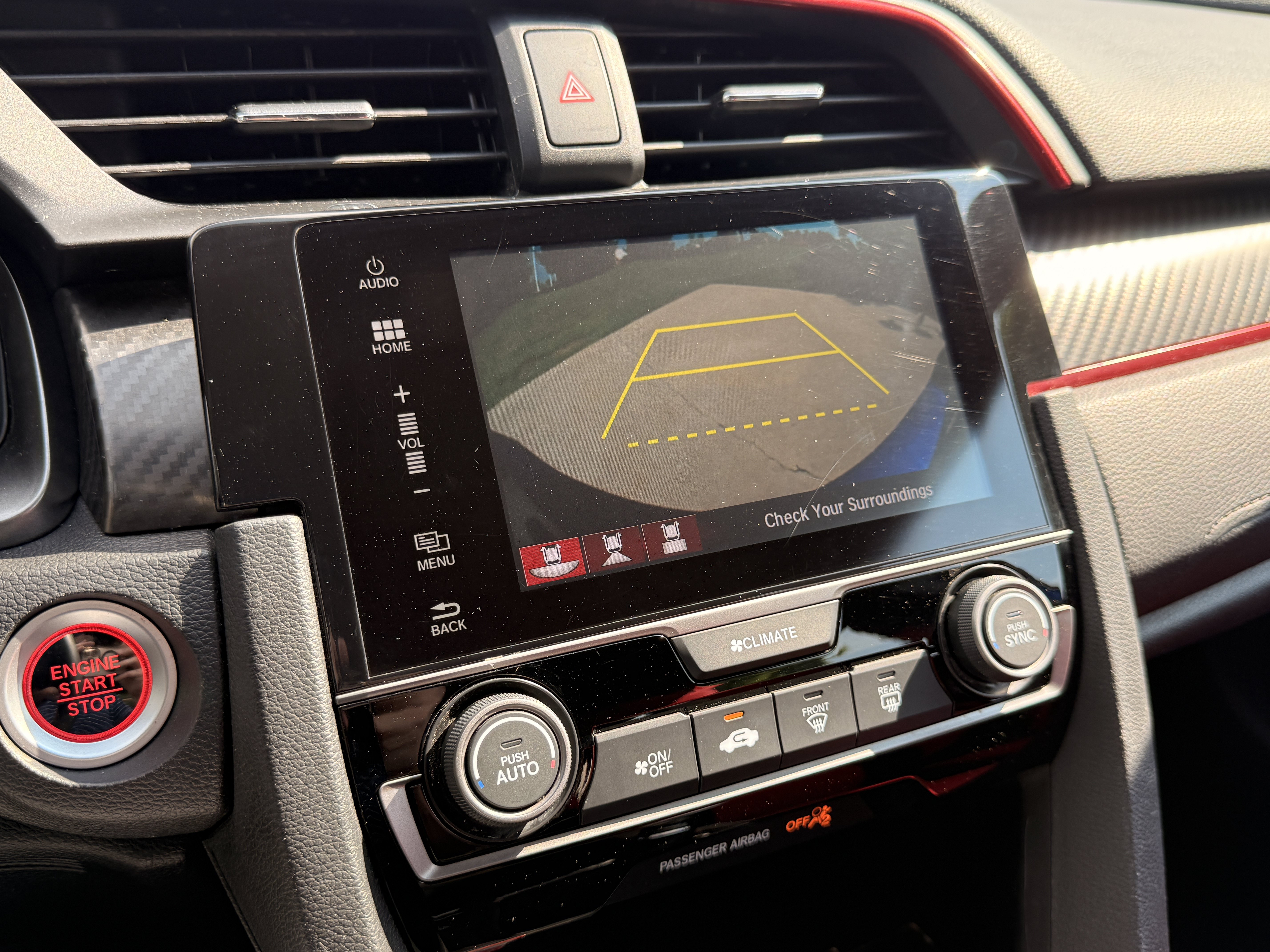 Used 2018 Blue Honda Touring image 4