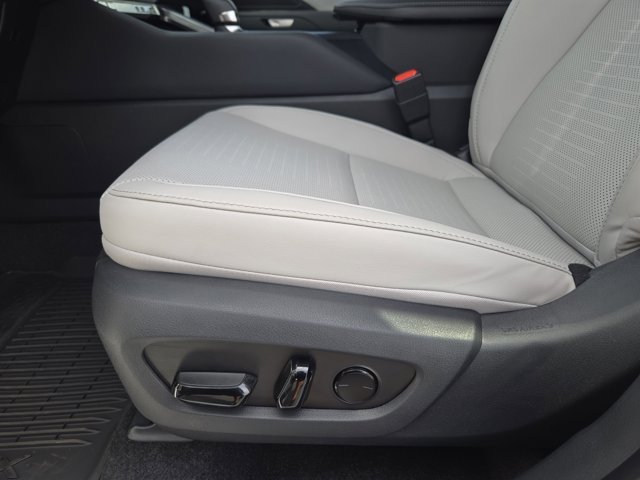 New 2026 Wind Chill Pearl Lexus PREMIUM AWD image 24