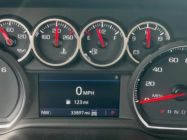 Used 2020 Silver Ice Metallic Chevrolet LT Trail Boss image 12