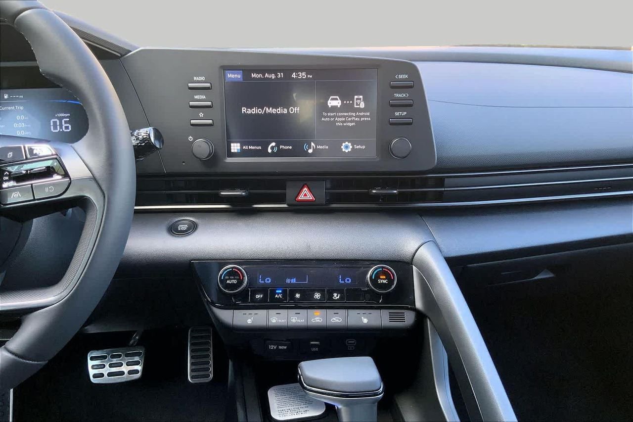 New 2026 Abyss Black Hyundai SEL Sport Plus image 6
