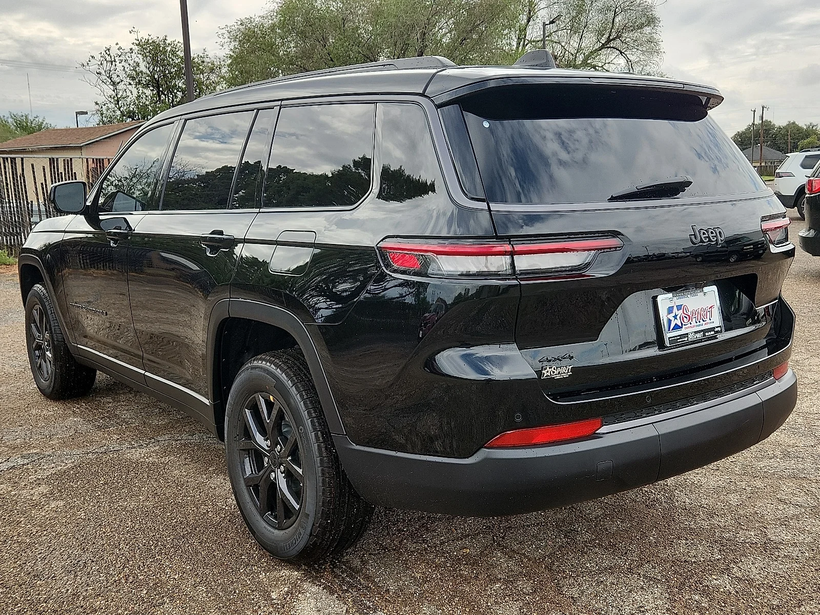 New 2027 PX8 High Gloss Jeep LAREDO 4X4 image 3