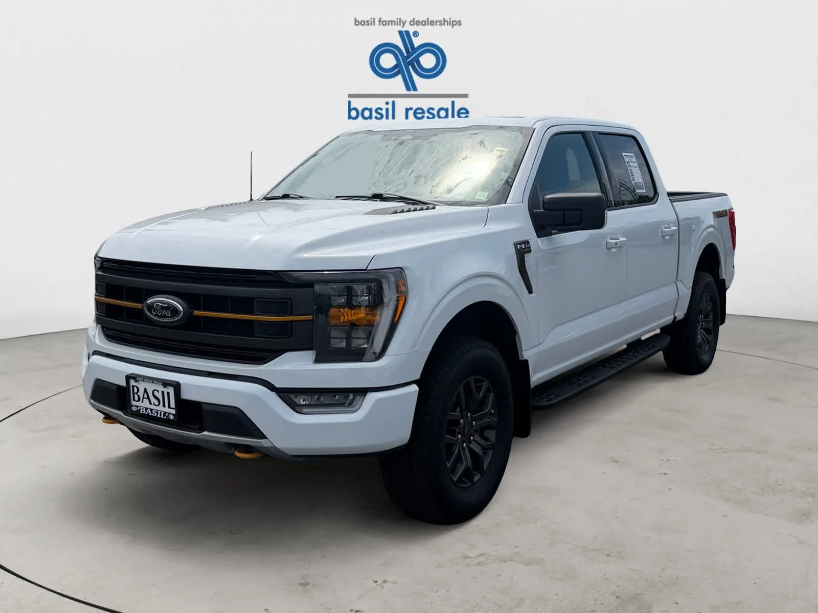 Used 2023 Oxford White Ford Tremor image 2