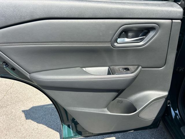 New 2026 Obsidian Green Pearl Nissan Dark Armor™ image 19
