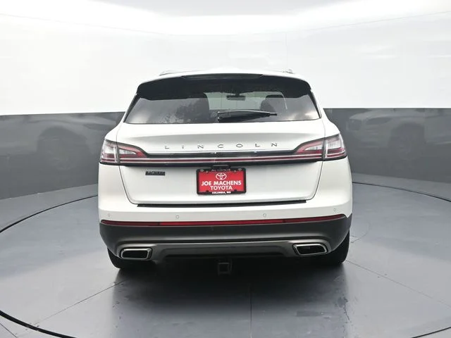 Used 2022 White Lincoln Reserve image 7