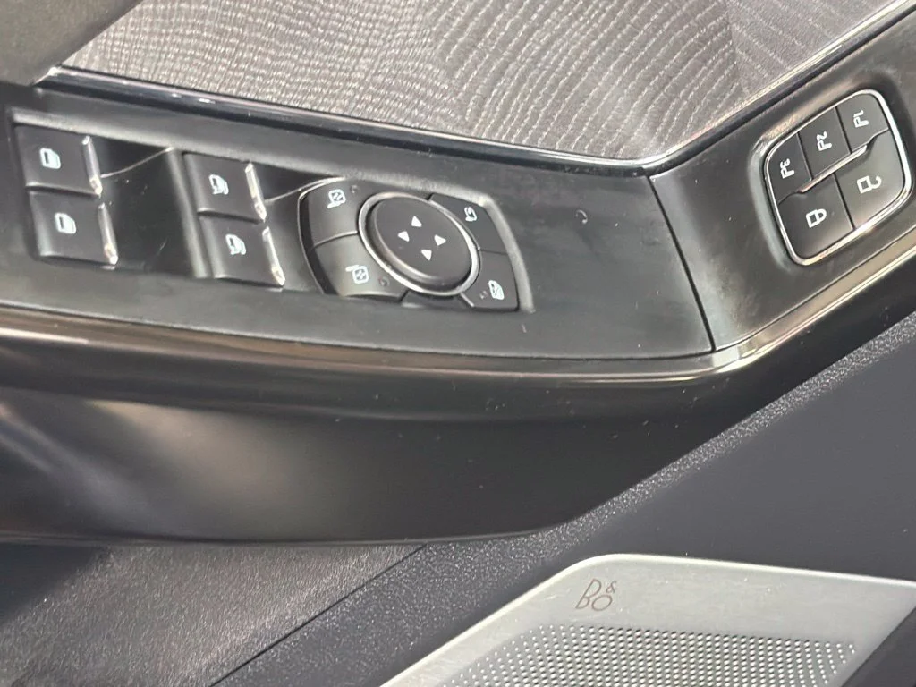 Used 2023 Antimatter Blue Metallic Ford Platinum image 27
