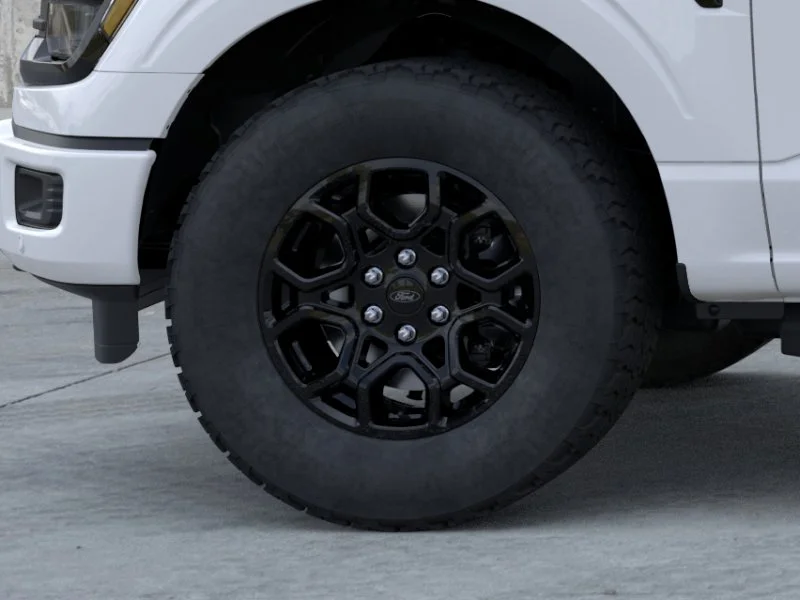 New 2026 Oxford White Ford XLT image 26