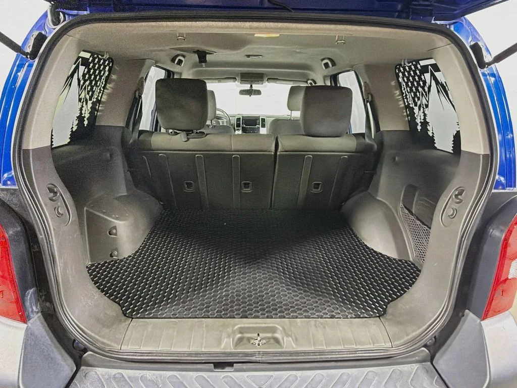 Used 2015 Blue Nissan S image 21