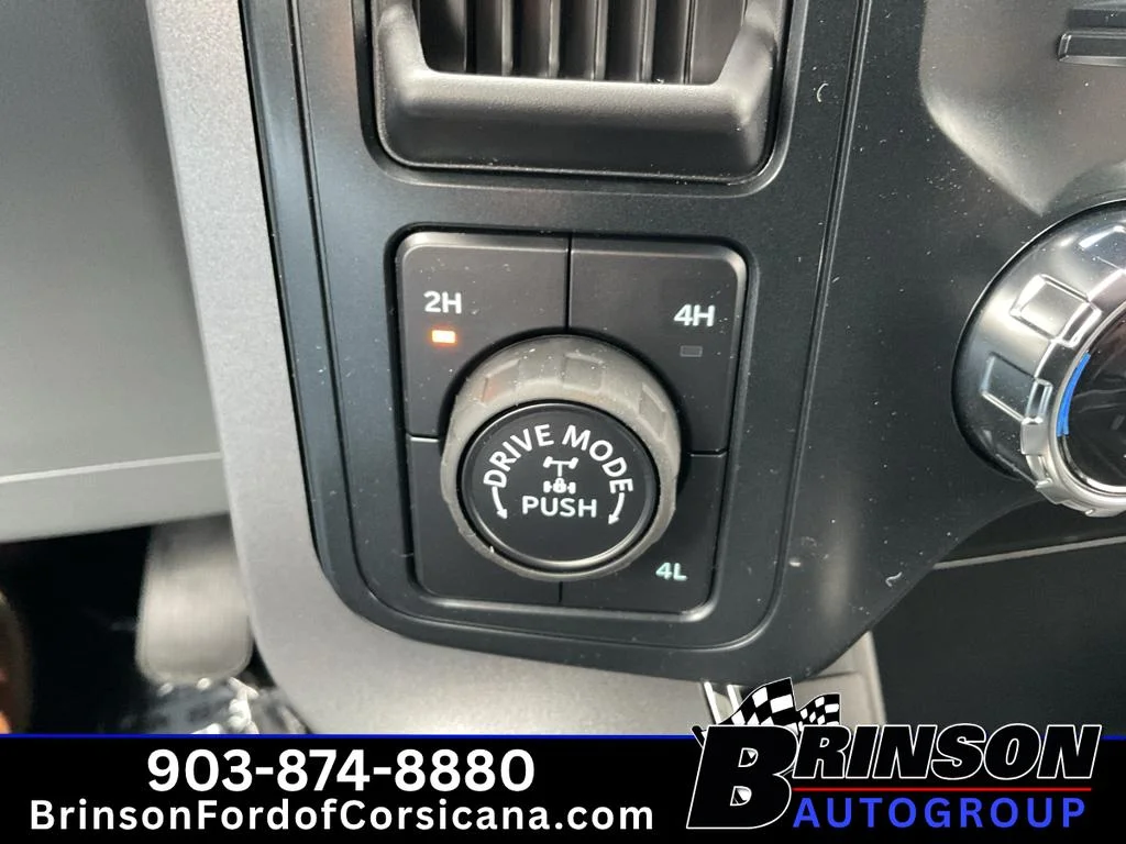 New 2026 Agate Black Metallic Ford XLT image 16
