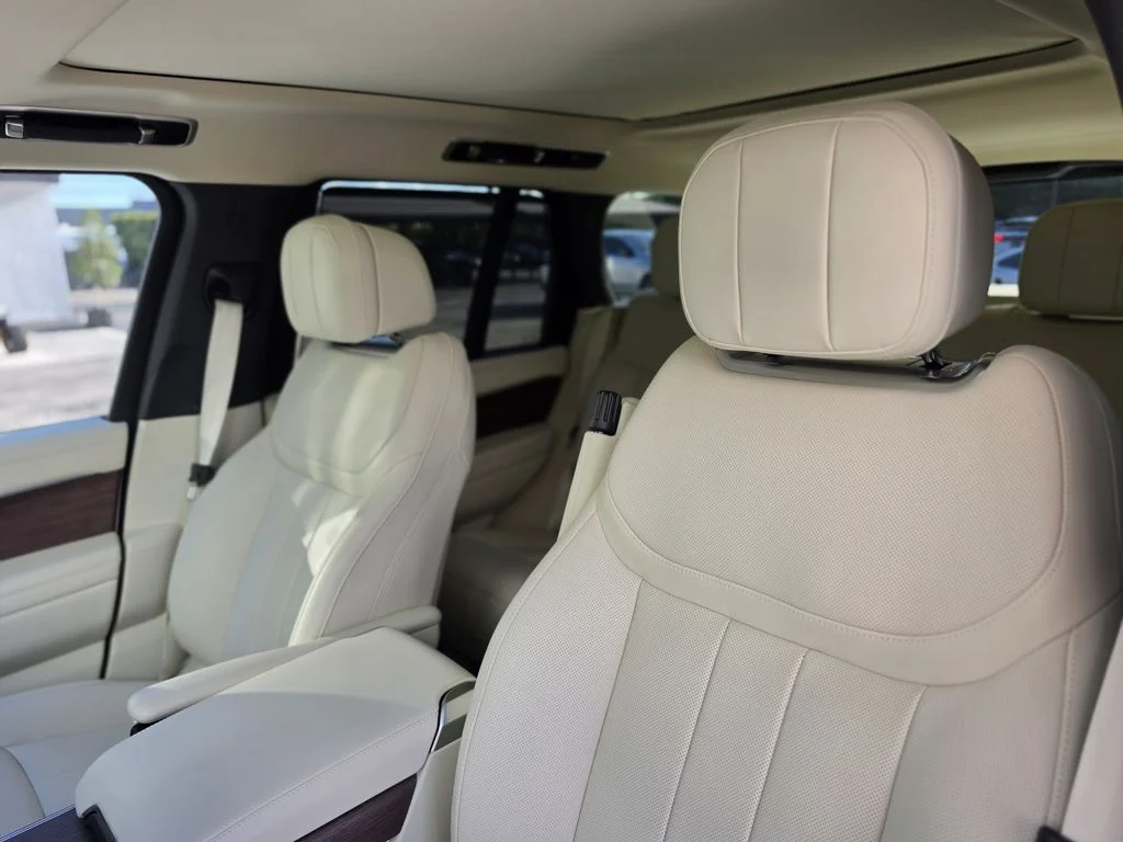 Used 2025 Gray Land Rover SE image 16