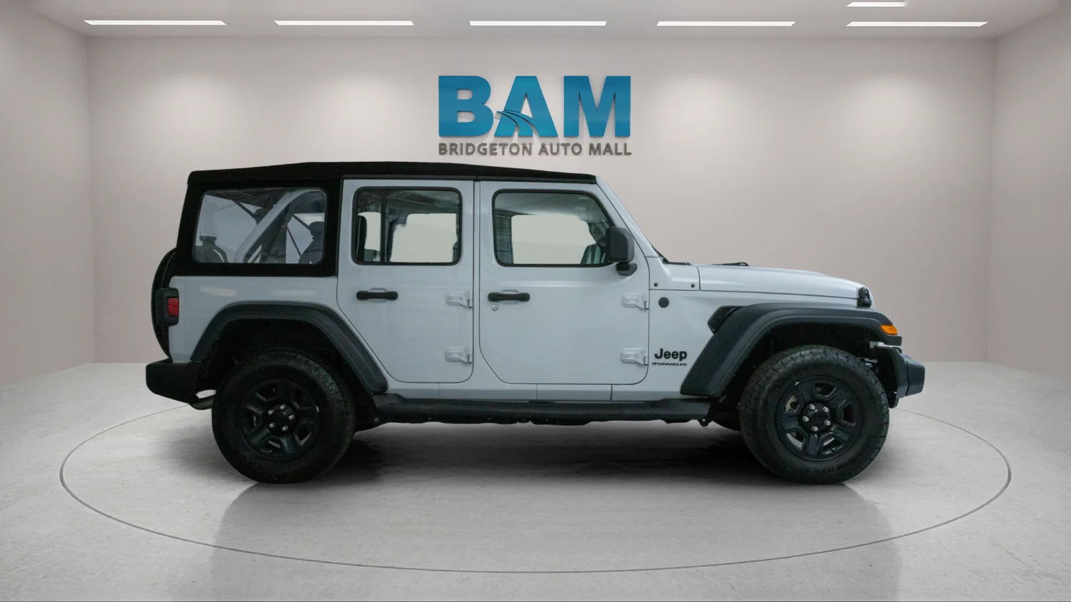 Used 2024 White Jeep 4-Door Sport 4x4 image 8