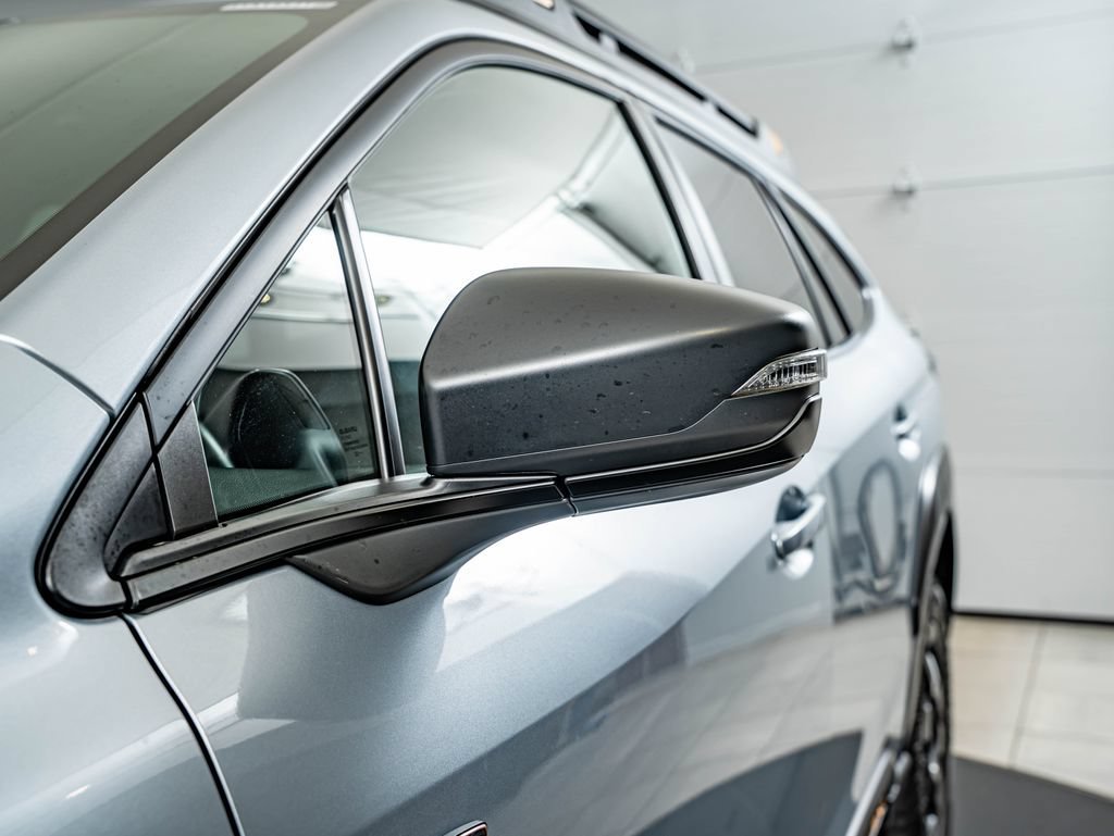 Used 2023 Ice Silver Metallic Subaru Wilderness image 9