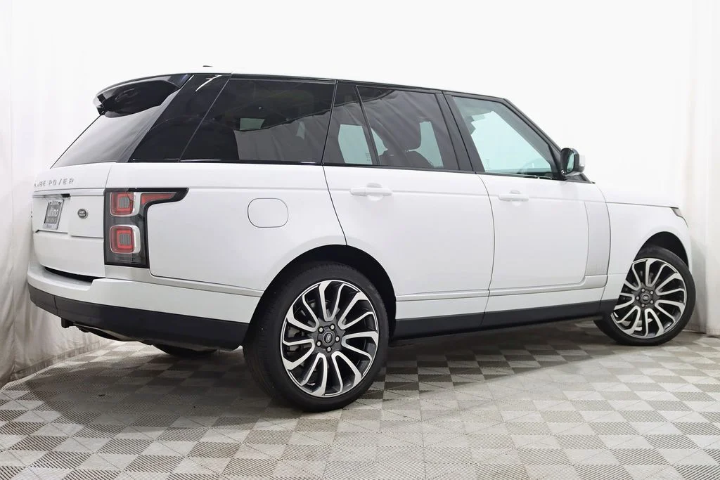 Used 2021 White Land Rover Westminster image 9