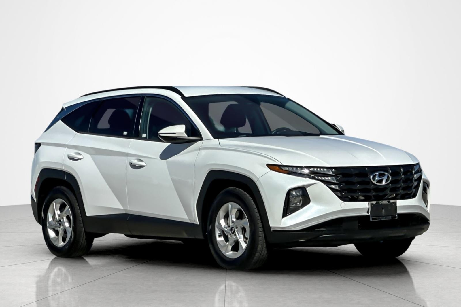 Used 2022 WHITE Hyundai SEL image 7