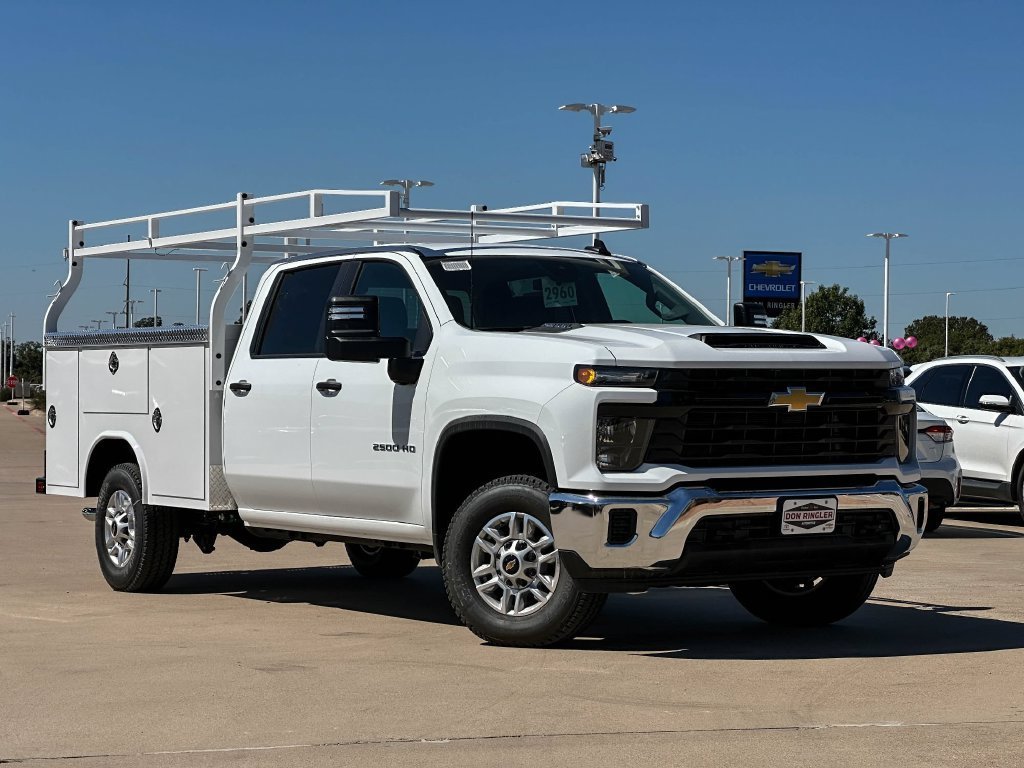 New 2026 Summit White Chevrolet WT image 1