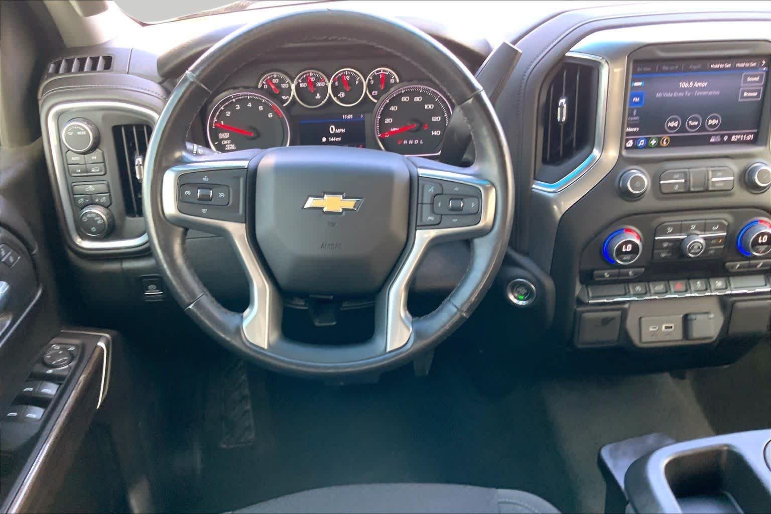 Used 2022 Northsky Blue Metallic Chevrolet LT image 10
