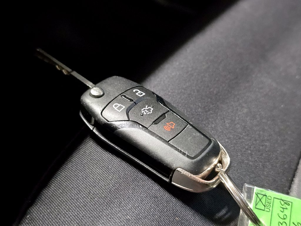 Used 2016 Gray Ford SE image 34