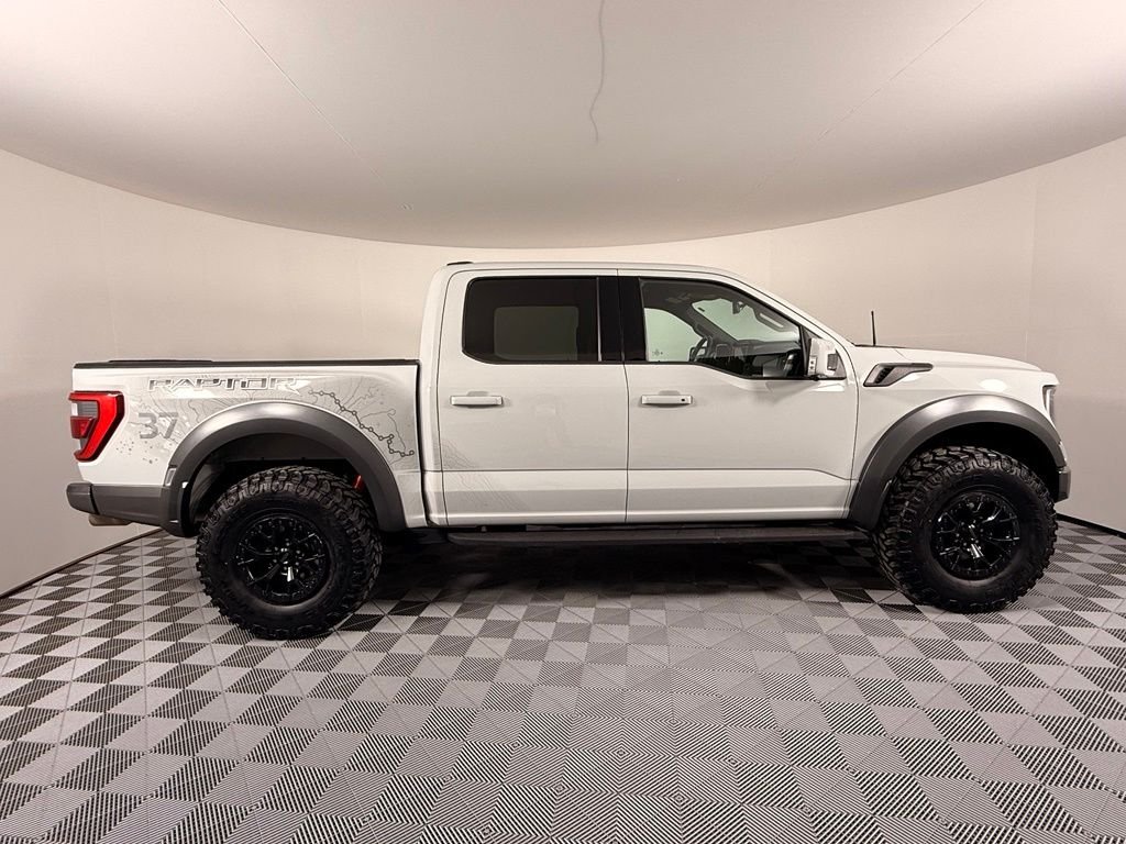 Used 2023 White Ford Raptor image 11