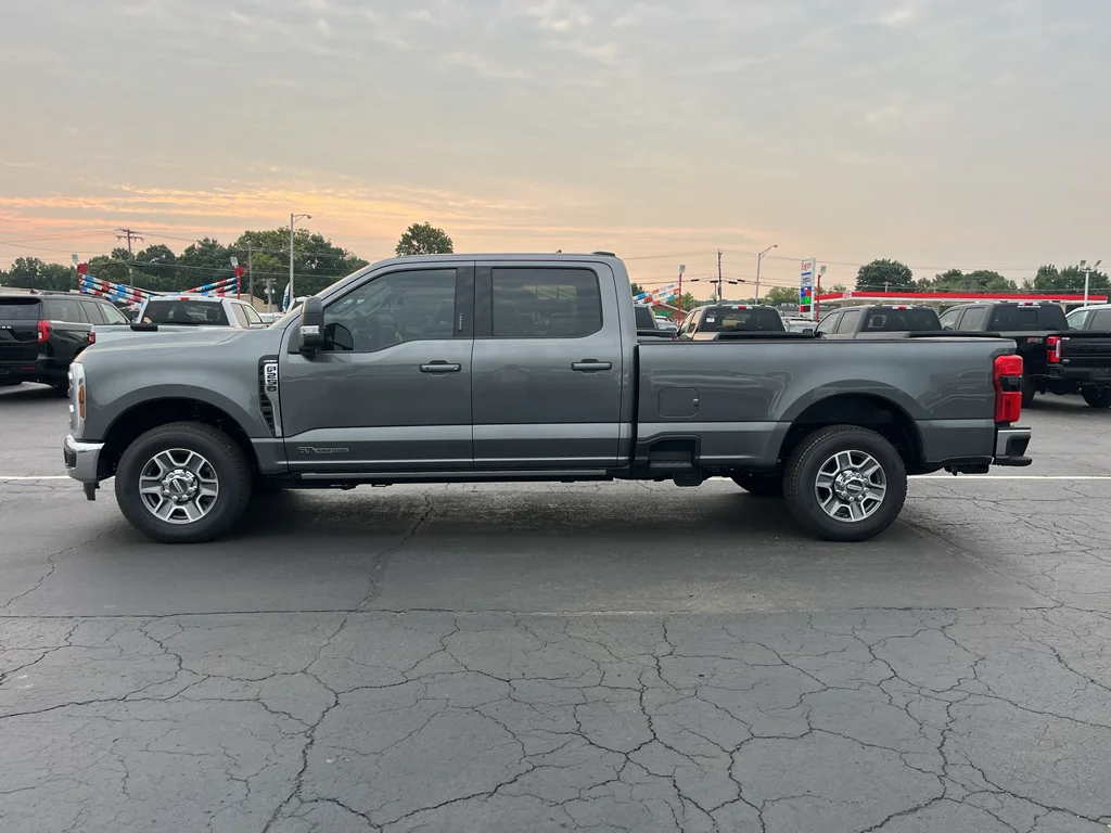 2026 Ford F-250 Super Duty Lariat - Photo 8