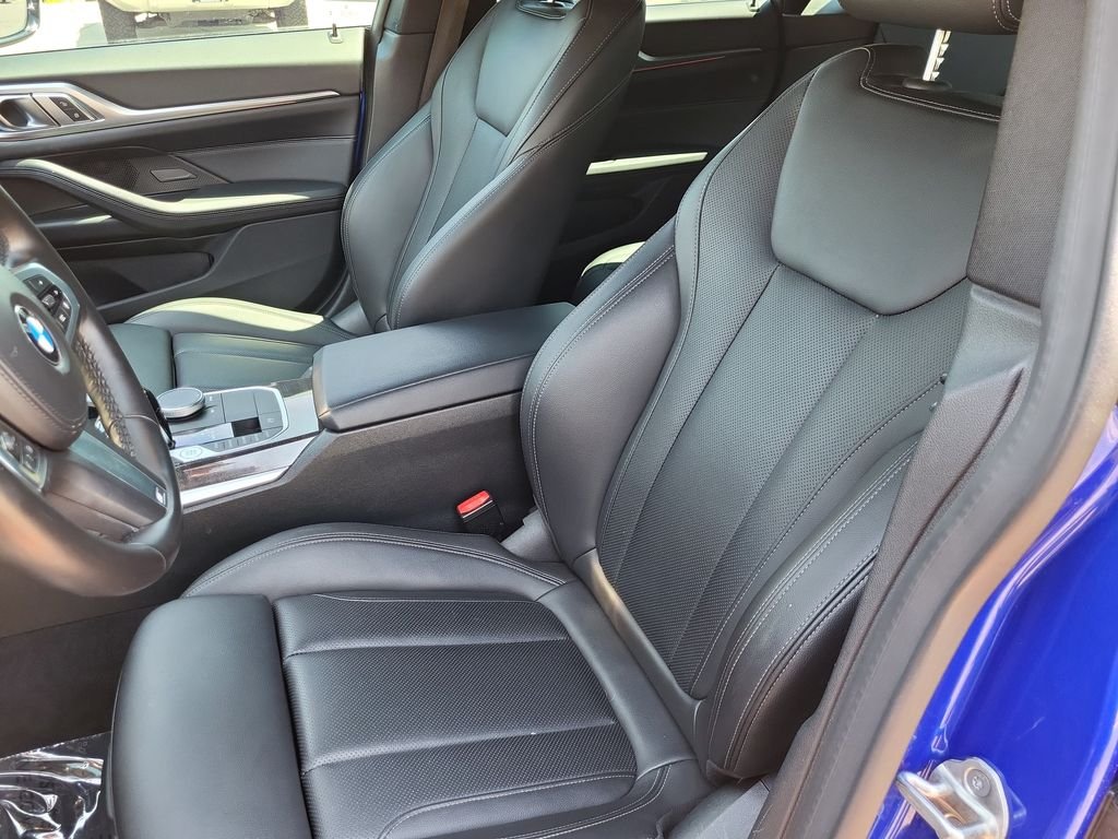 Used 2022 Blue BMW M440i xDrive image 13