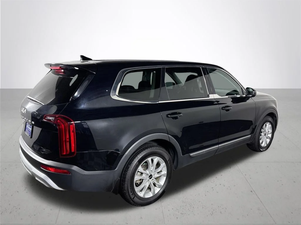 Certified Used 2022 Black Kia LX image 6