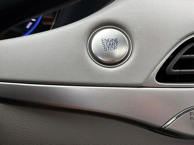 Certified Used 2020 Moonlight Cloud Hyundai SEL image 27