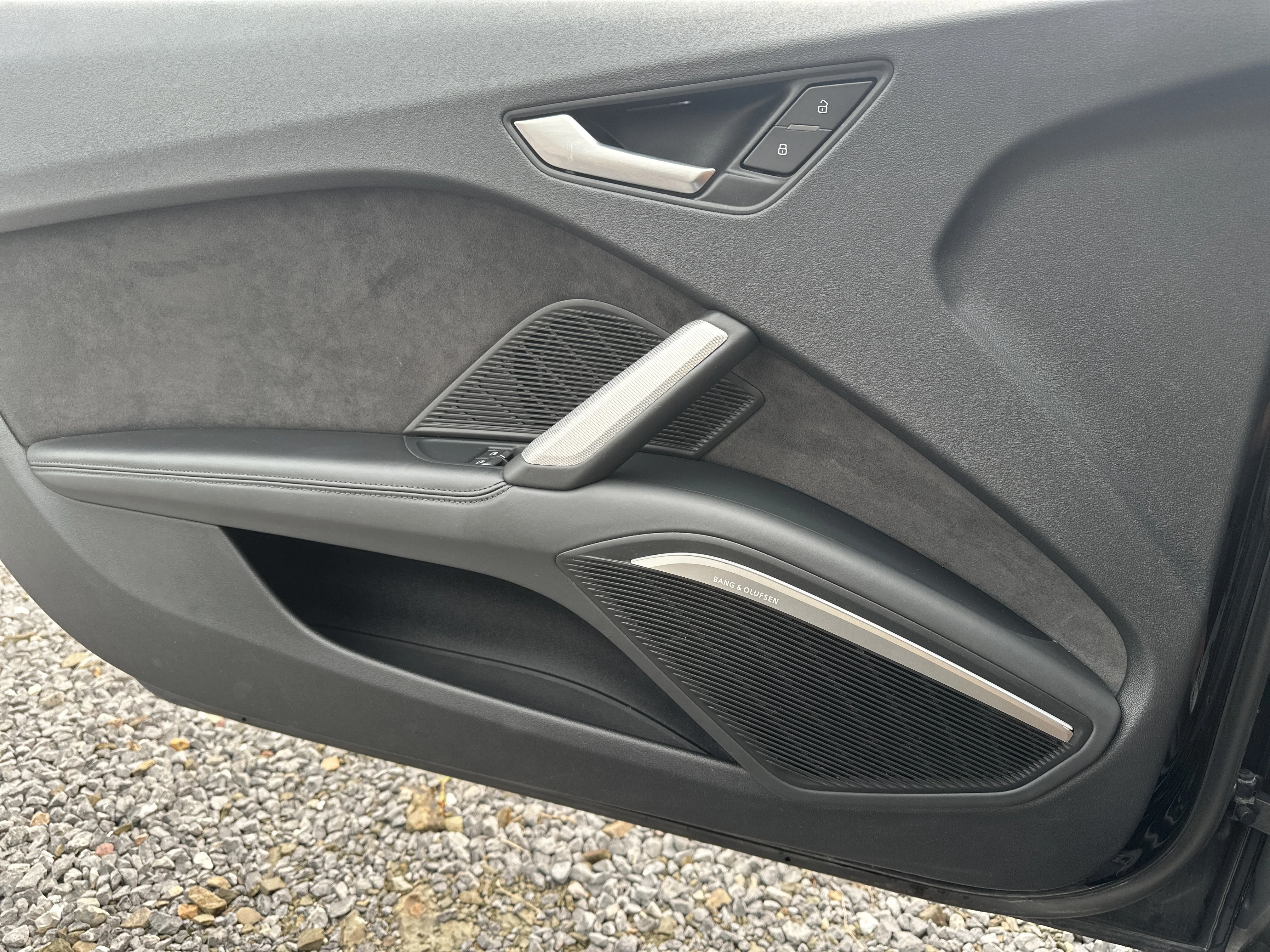 Used 2020  Audi  image 14