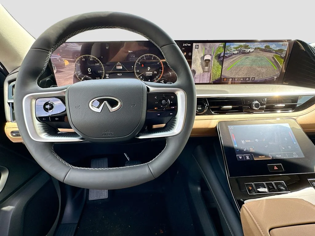 New 2027 RADIANT WHITE INFINITI Luxe 4WD image 10
