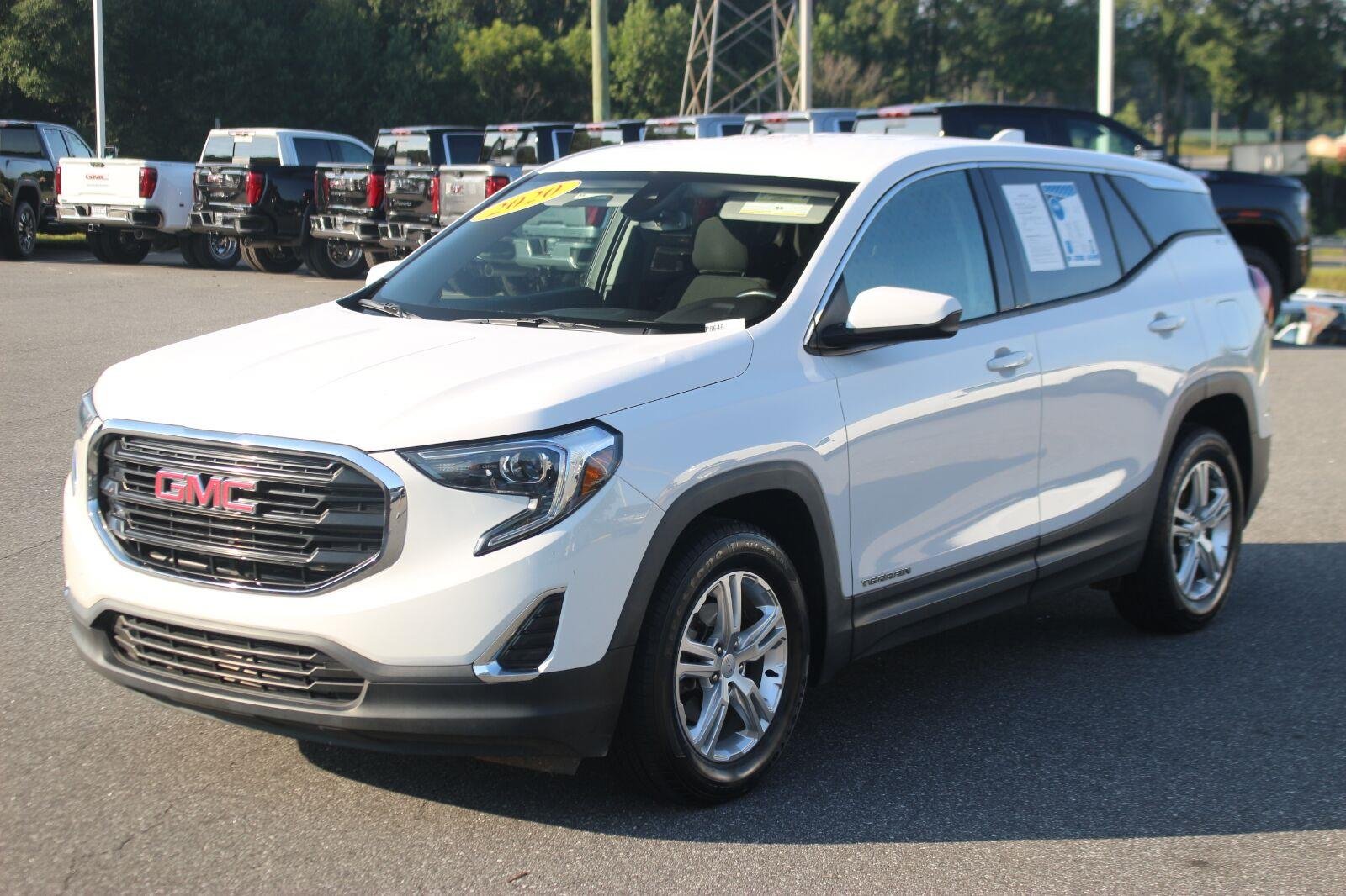 Used 2020 SUMMIT WHITE GMC SLE image 2