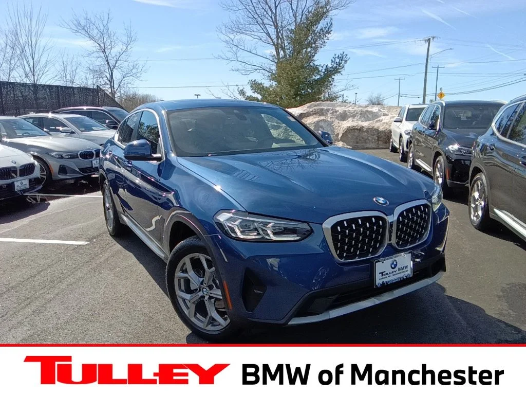 2024 BMW X4 xDrive30i's photo