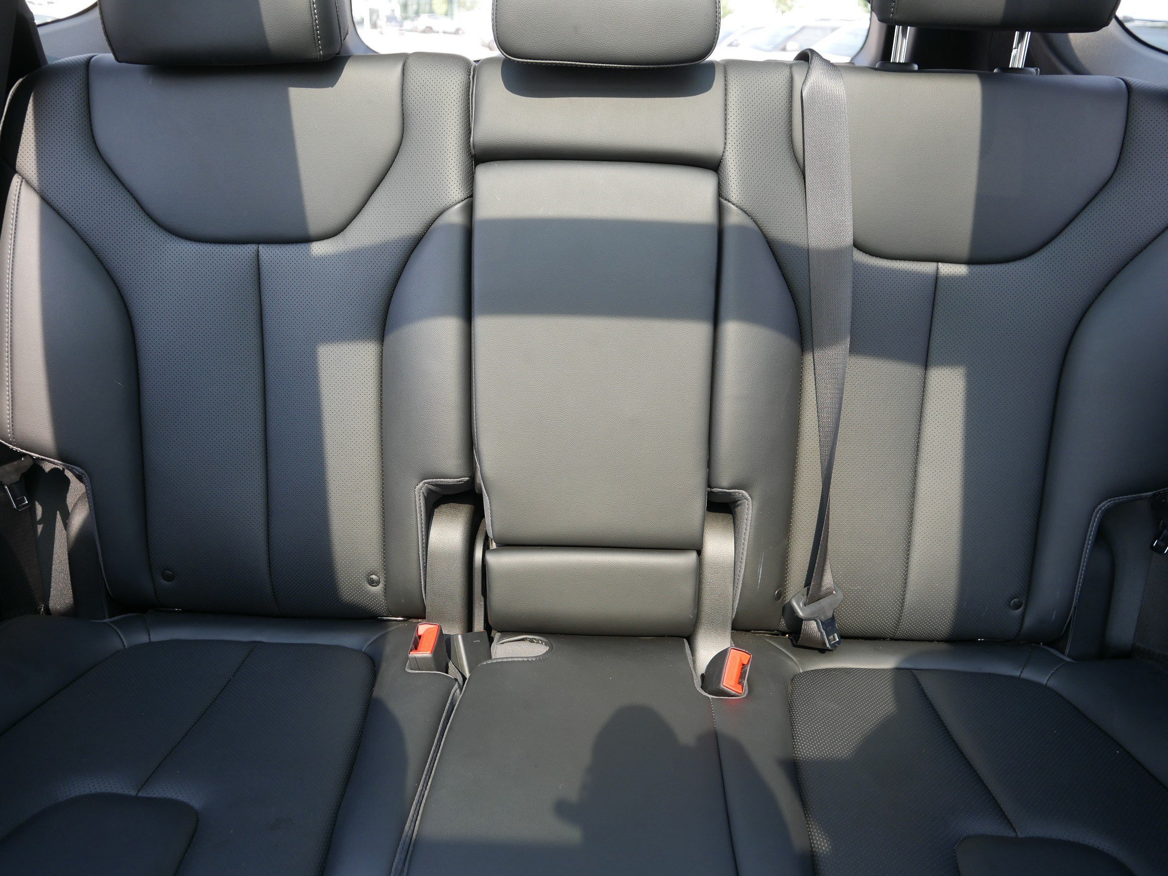 Certified Used 2023 Portofino Gray Hyundai SEL image 13