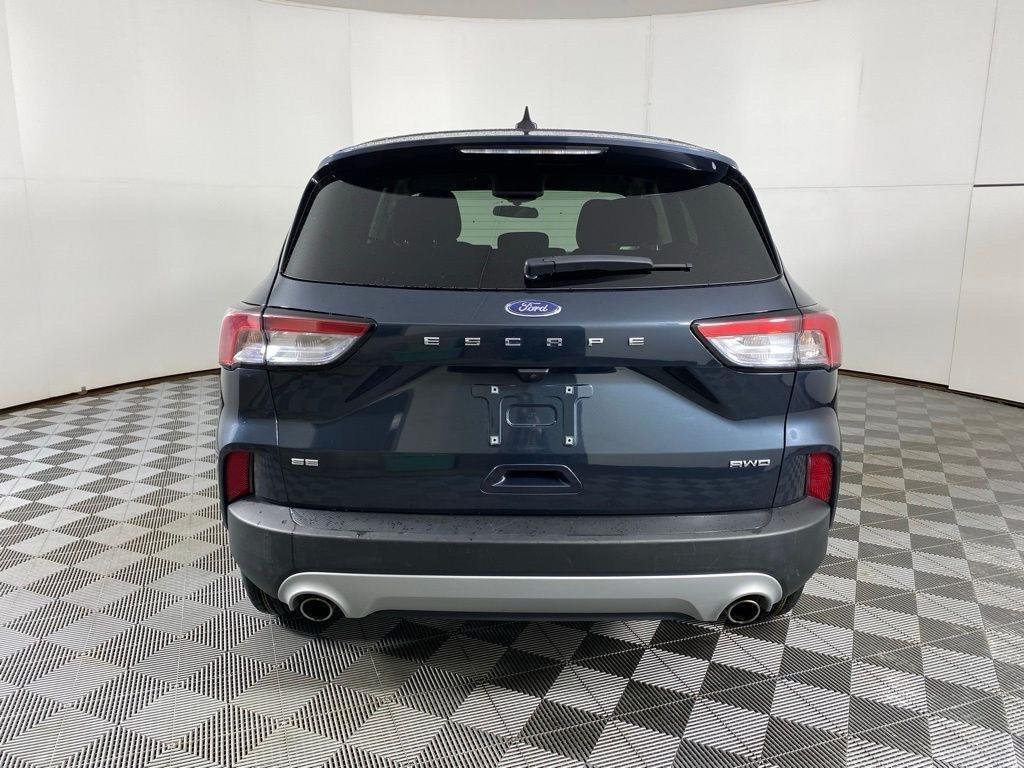 Used 2022 Stone Blue Ford SE image 9