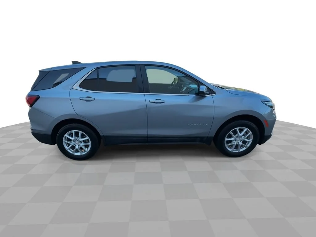 Used 2023 Sterling Gray Metallic Chevrolet LT image 9