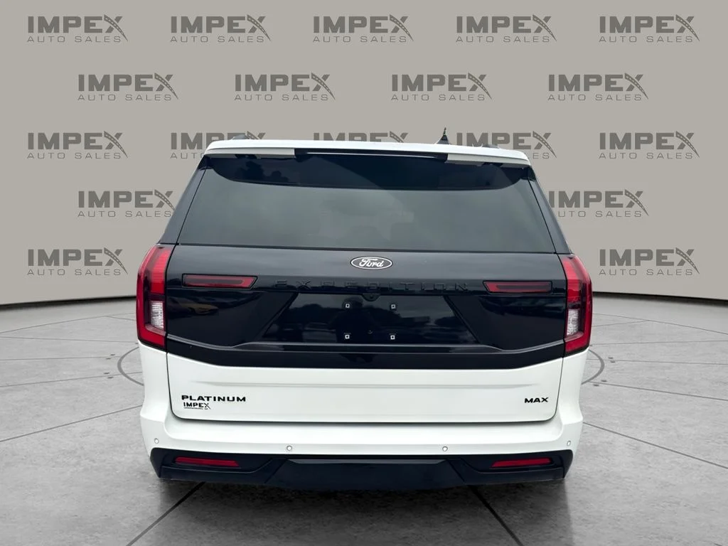 Used 2025 White Ford Platinum image 4